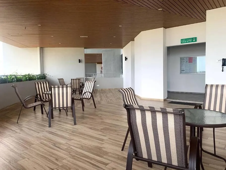 The Atlantis Residence, 1-5Pax Tranquerah 0*,